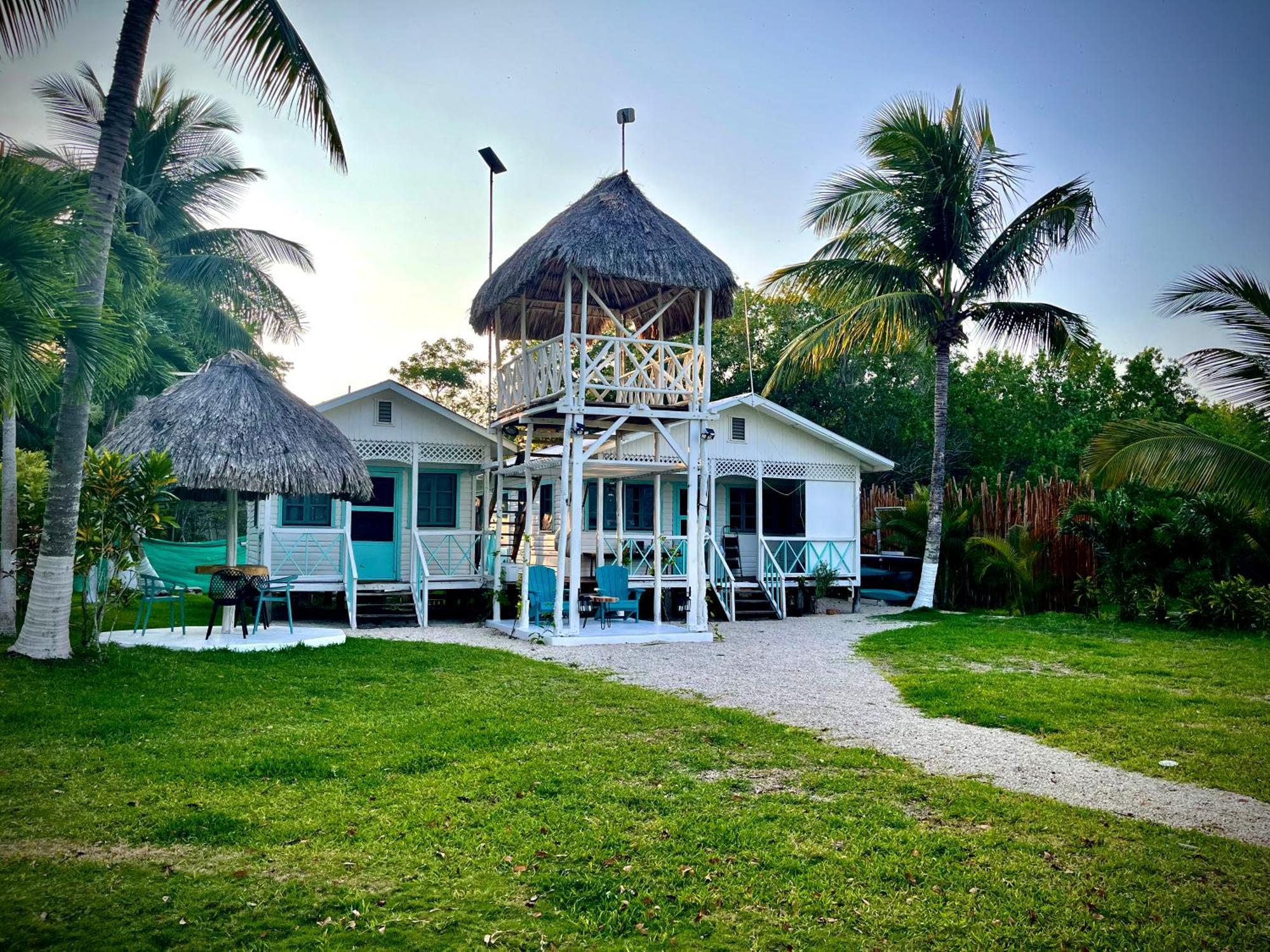 Hermosa Cabaña Caribeña en la Laguna de Bacalar Exterior foto